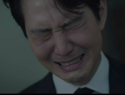 "자네 이제 우리 집 오지 말게나! 내 딸 죽여놓고 어딜 뻔뻔하게 오는 거야?"그날 이후 엄마가 형부를 집에서 쫓아낸 비밀과 형부 앞에 밝혀진 진실은..