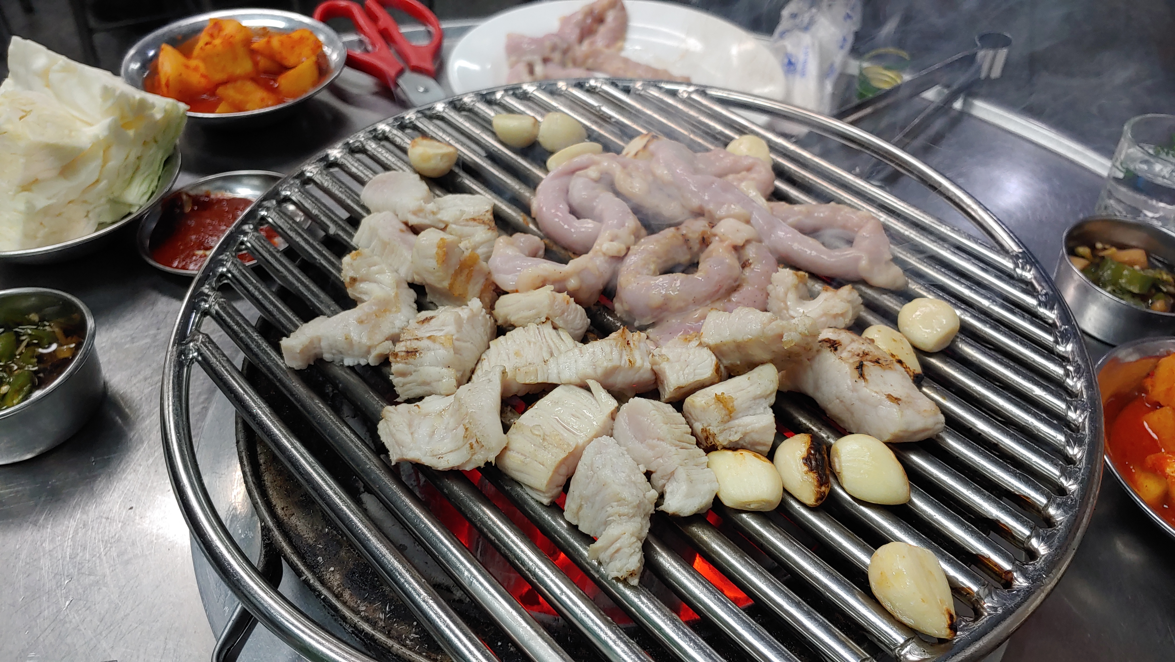  양, 곱창구이로 유명한 용산 노포, 평양집 (feat. 내장곰탕)
