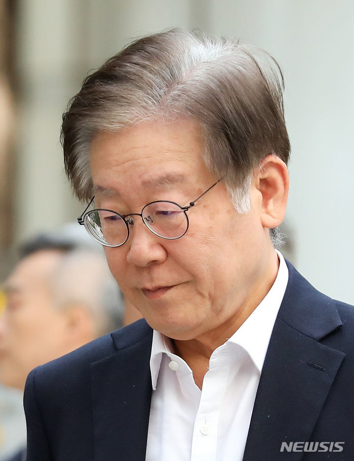  이재명 퇴원 후 강서구청장 선거유세 참석