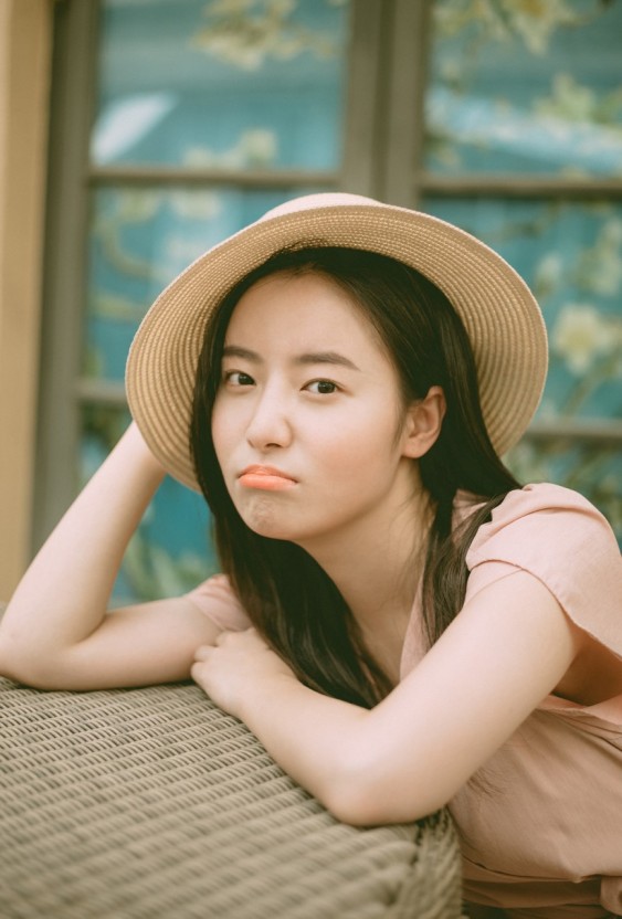 이루아 이미지