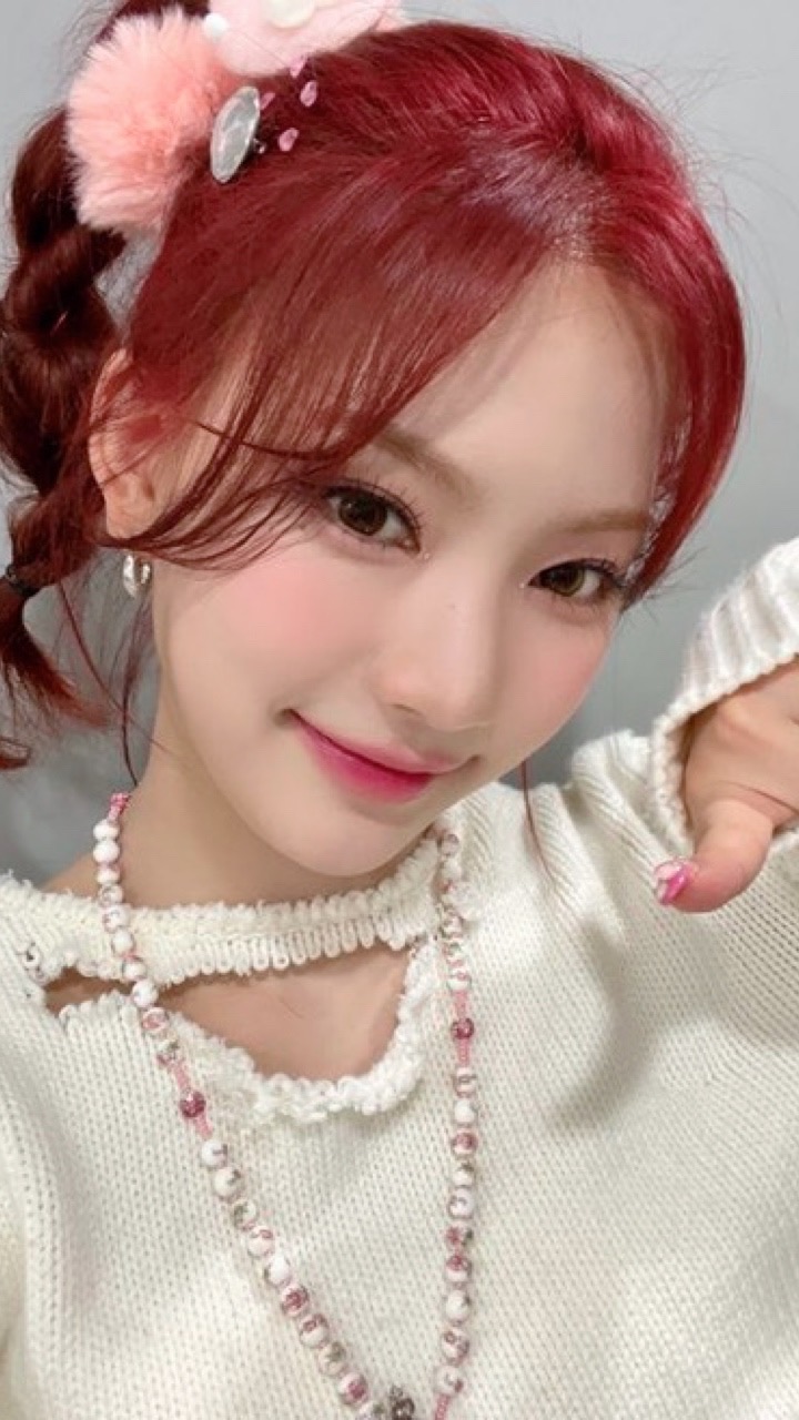 STAYC(스테이씨) 아이사 10