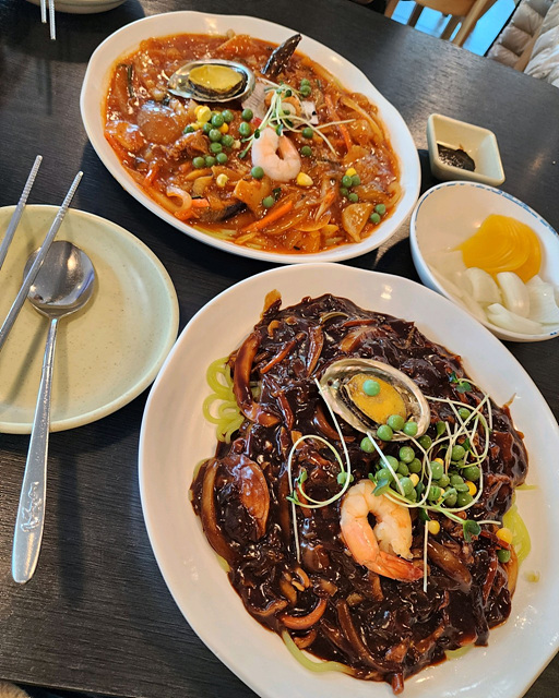 부산 아난티 맛집 기장 현지인추천 부산여행 일등가 풍원장시골밥상집 대게만찬 샤브하루 부산기장본점 아난티 앳 부산 코브 다모임 꼬막한상 더 이스트 인 부산 기장촌집짚불곰장어 본점 한다솥 기장점 용궁해물야채쟁반짜장