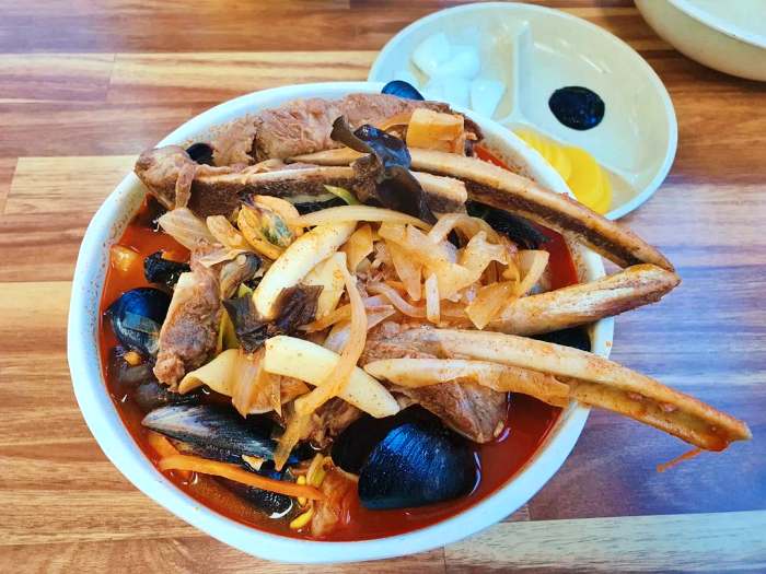토요일은 밥이좋아 토밥좋아 대전 소갈비 짬뽕 맛집