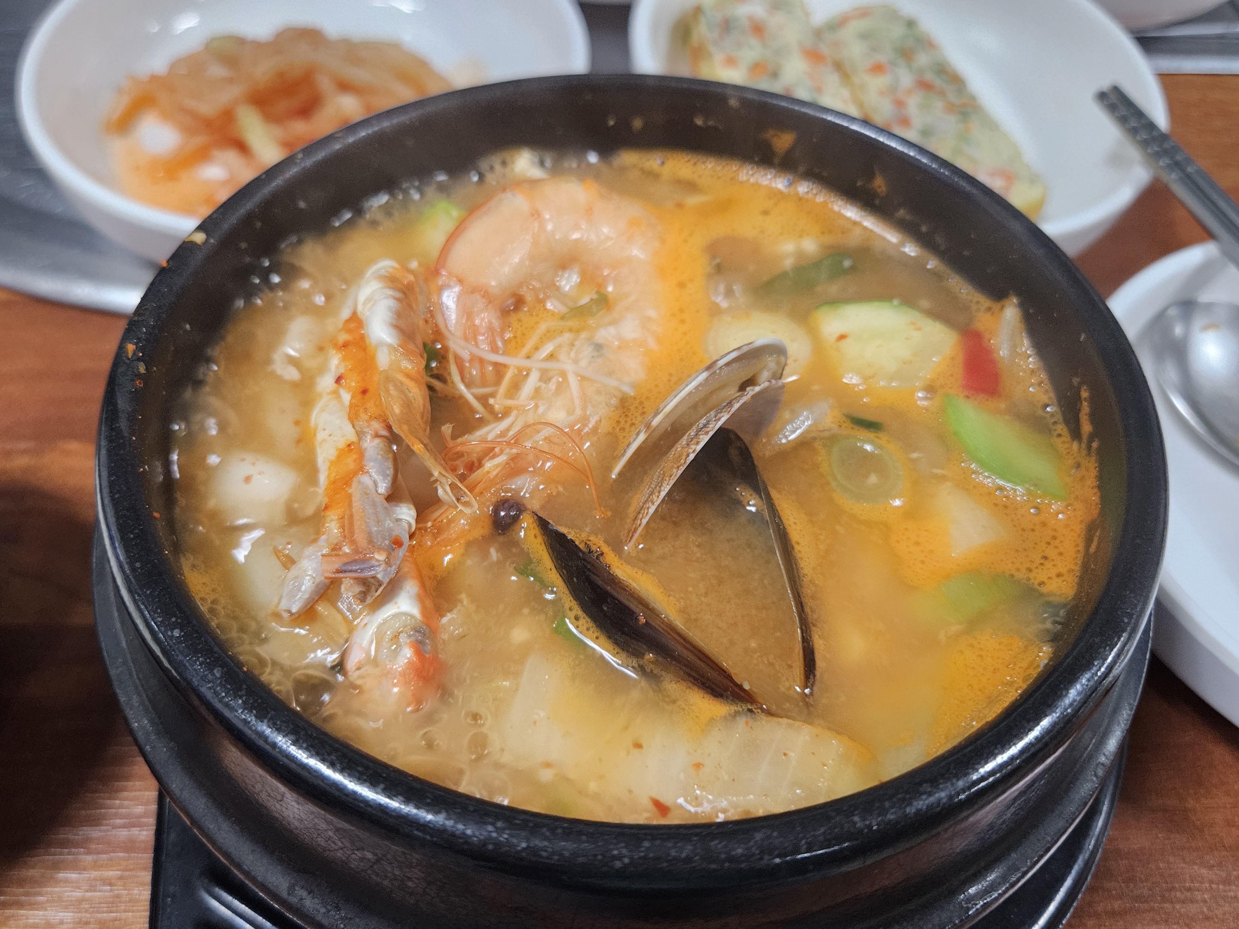 제주시 이도동 / 제주시교육청, 교육박물관 맛집, 가성비 좋은 유생식당 - 일상행복 주식회사 이미지