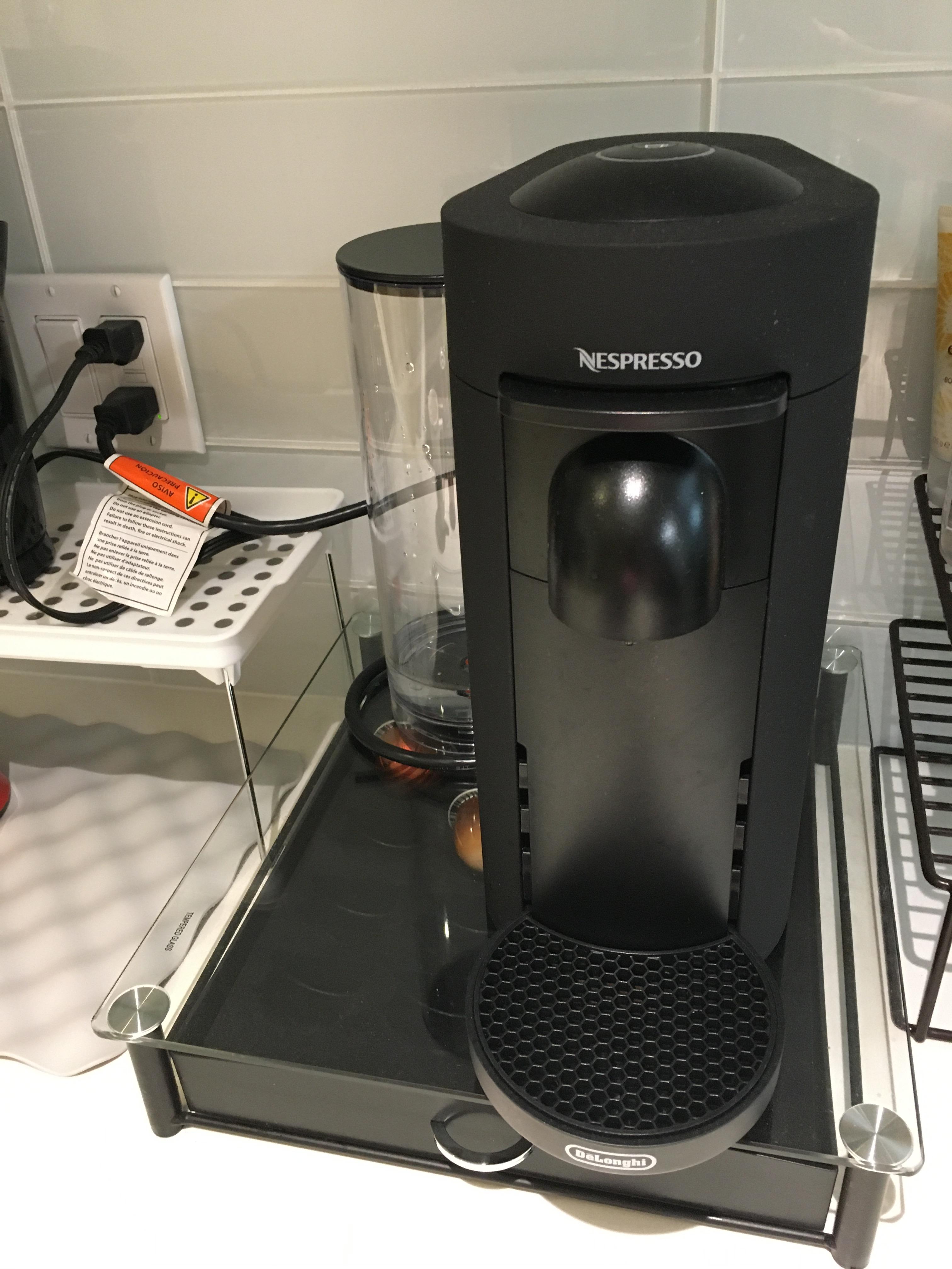 네스프레소-커피-머신-정면