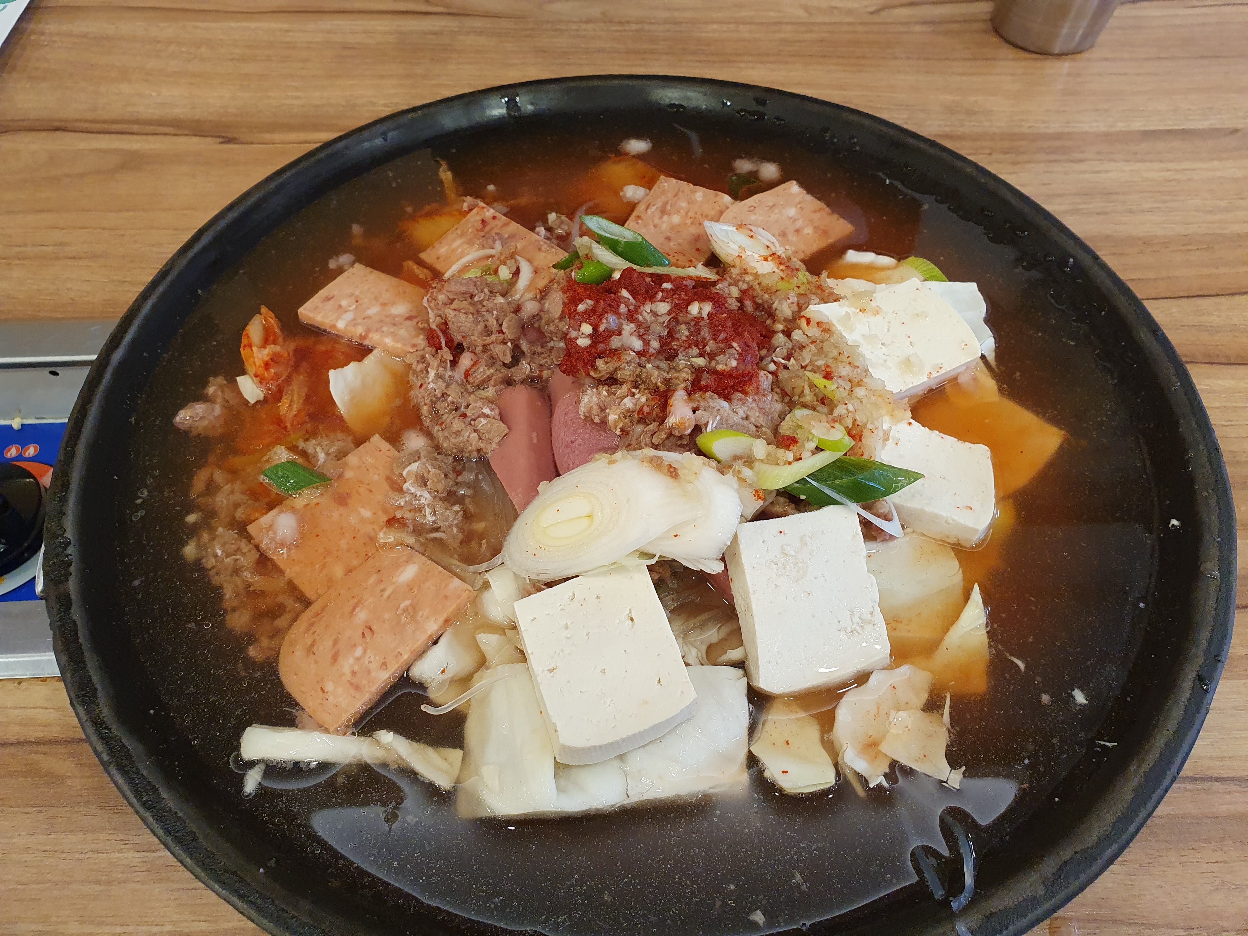 두꺼비부대찌개 이미지