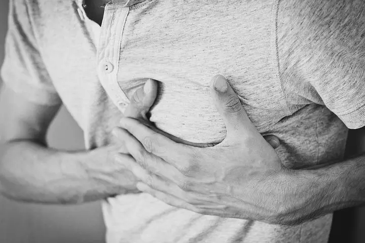 심장질환 종류 - 증상&#44; 예방법 9가지