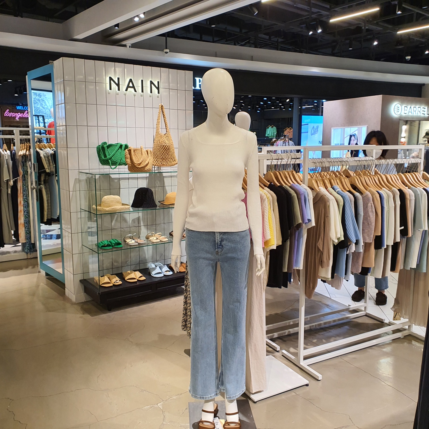 나인 슬림 스퀘어넥 골지 니트 T-6585