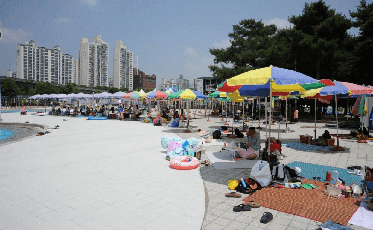 서울 뚝섬 수영장3