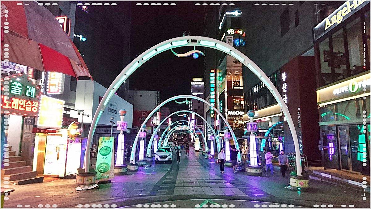  BIFF광장(부산국제영화제 광장), 영화 관련 명소, 문화 및 오락 행사