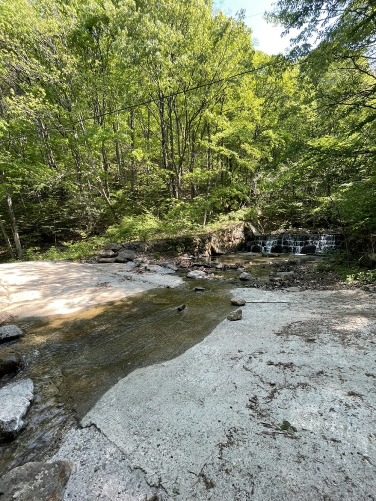 민주지산