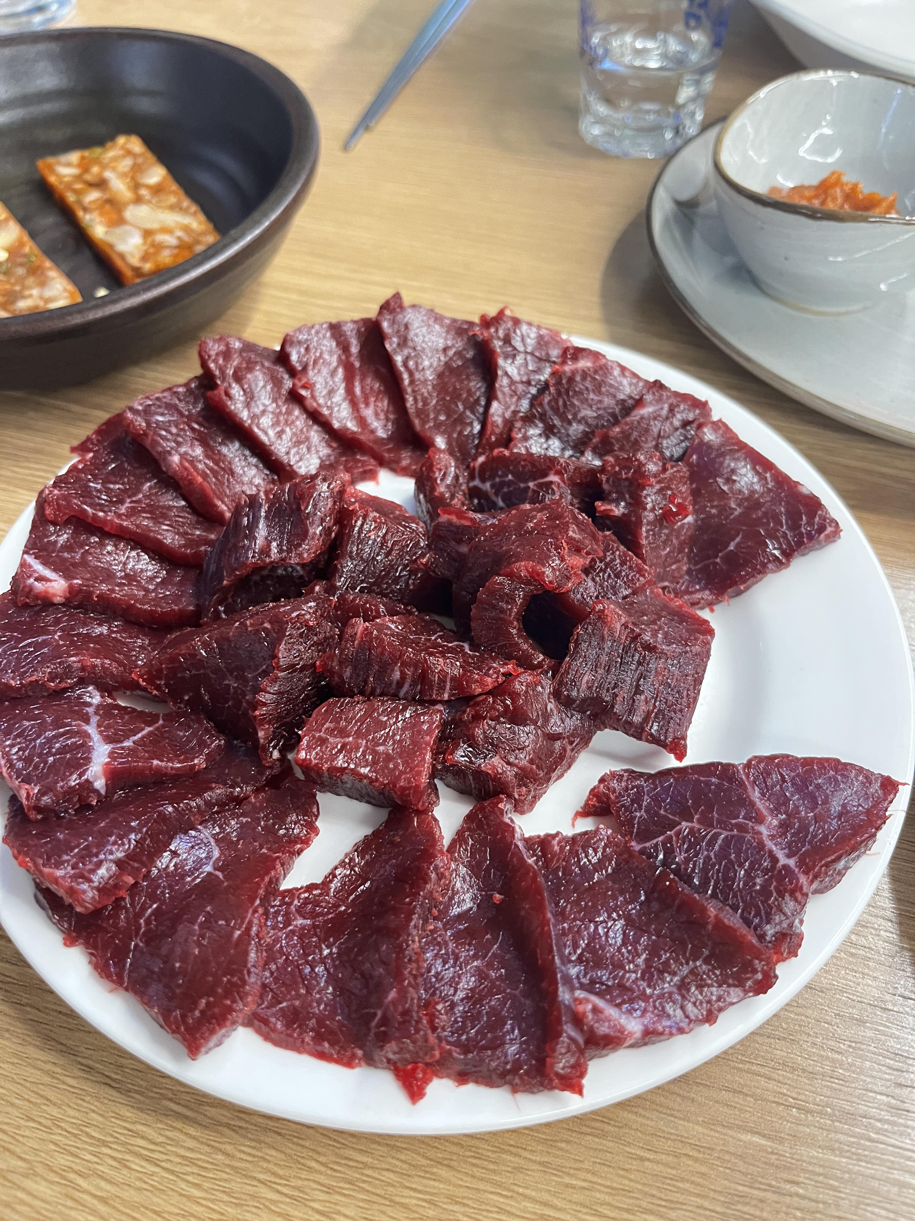  대구 맛집 '백두산 뭉티기, 육회' 뭉티기(생고기/육사시미) 맛집!