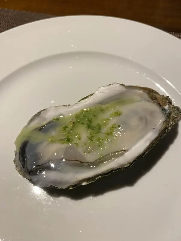 베트남 푸꾸옥 맛집 Oyster Dining &amp; Beach Bar JW 메리어트 근처맛집