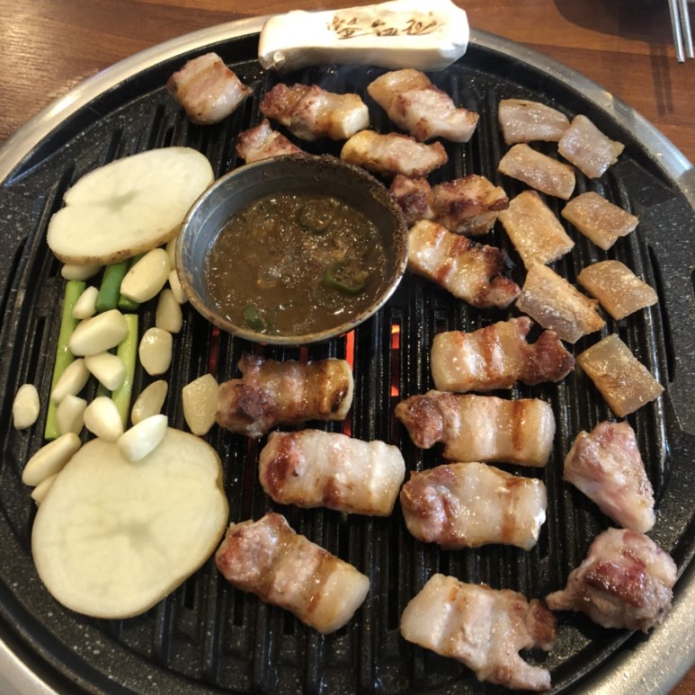  [수원 인계동 맛집] 통삽겹과의 한판승부! <한판승부>