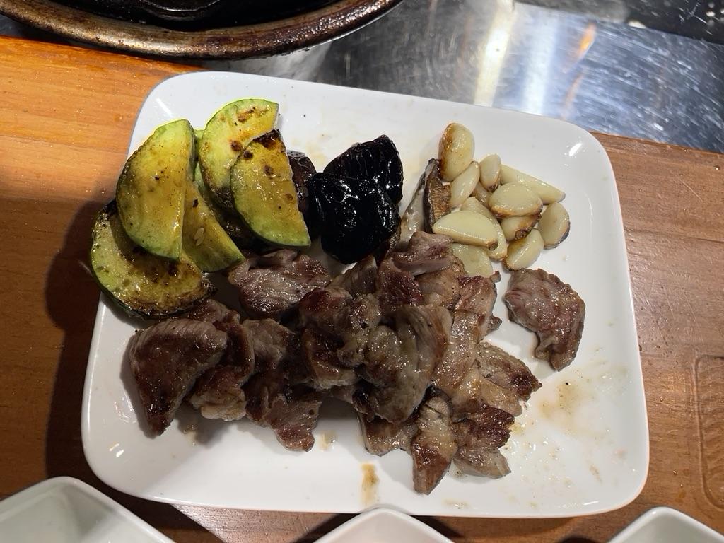 누쿠미 고기 맛있다