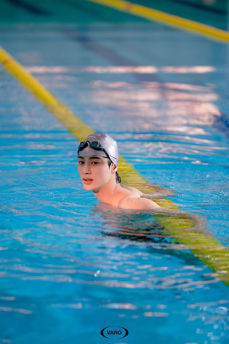 변우석
