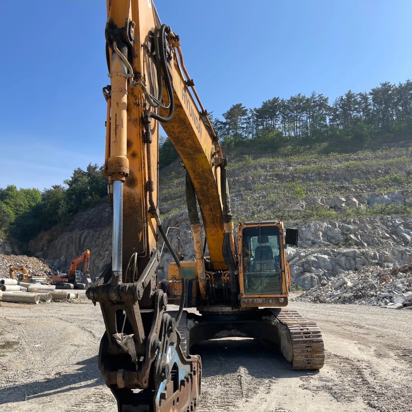  현대 ROBEX300LC 2011년식 3300만원 판매합니다.