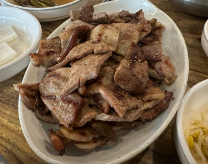 핸썸가이즈 문래동 돼지불백 맛집