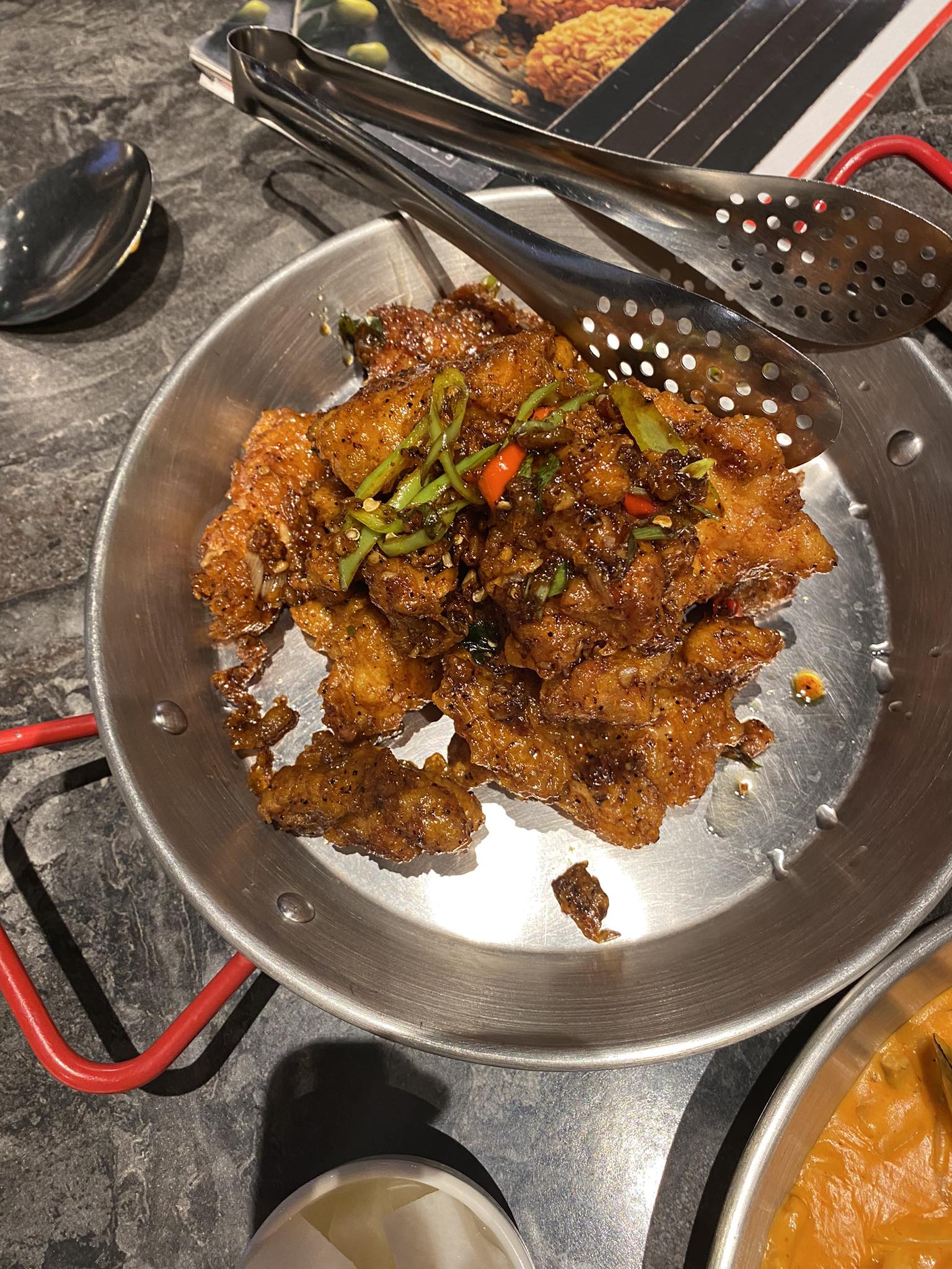 마닐라 BGC 맛집 - 비비큐 (BBQ) 치킨 - 강남스타일 치킨