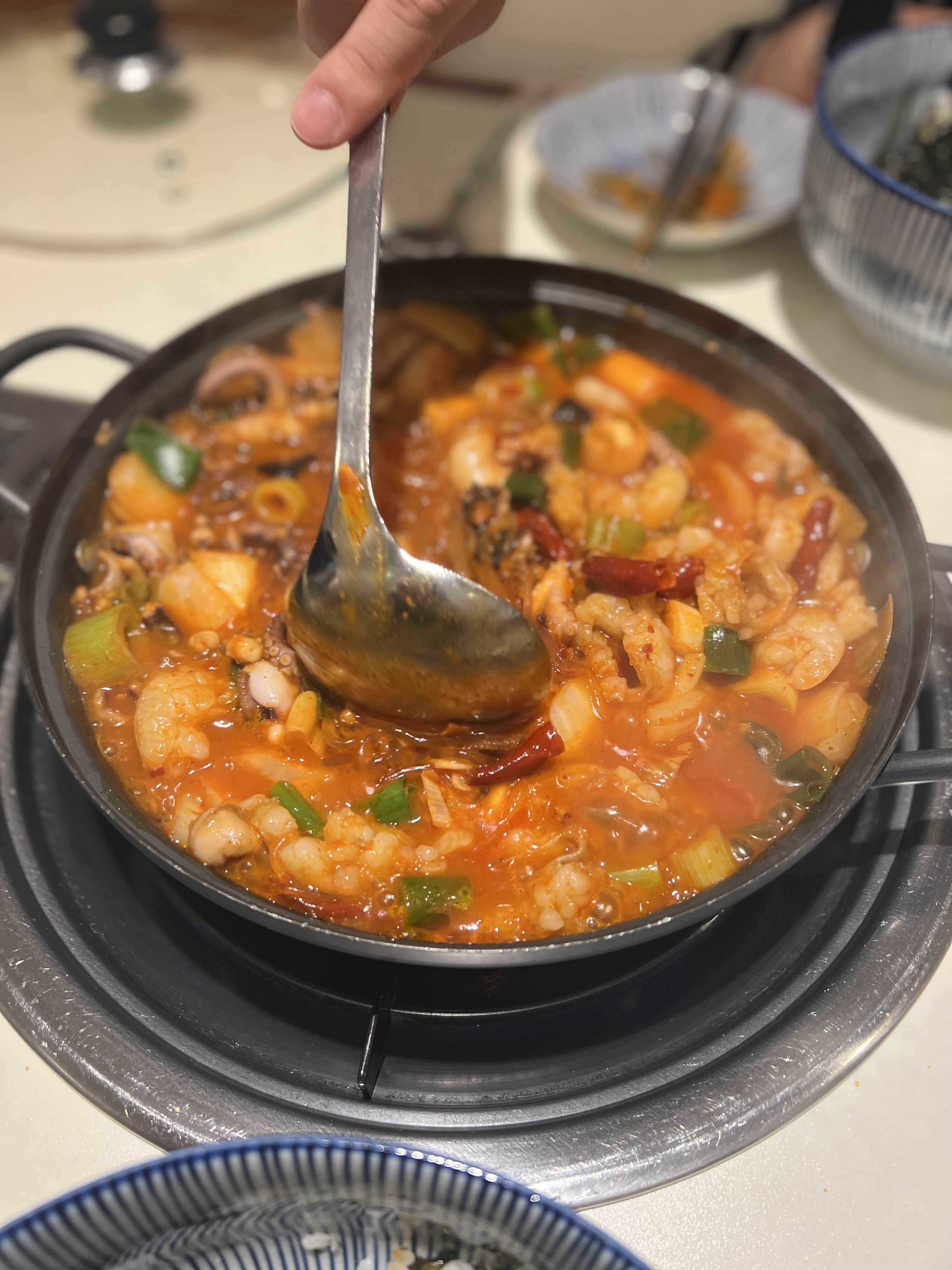  [중앙동 낙곱새] 안산 중앙역에서 밤늦게 배가 고픈데 장사를 안한다면, 곱도리식당에서 밤늦게 거한 식사를
