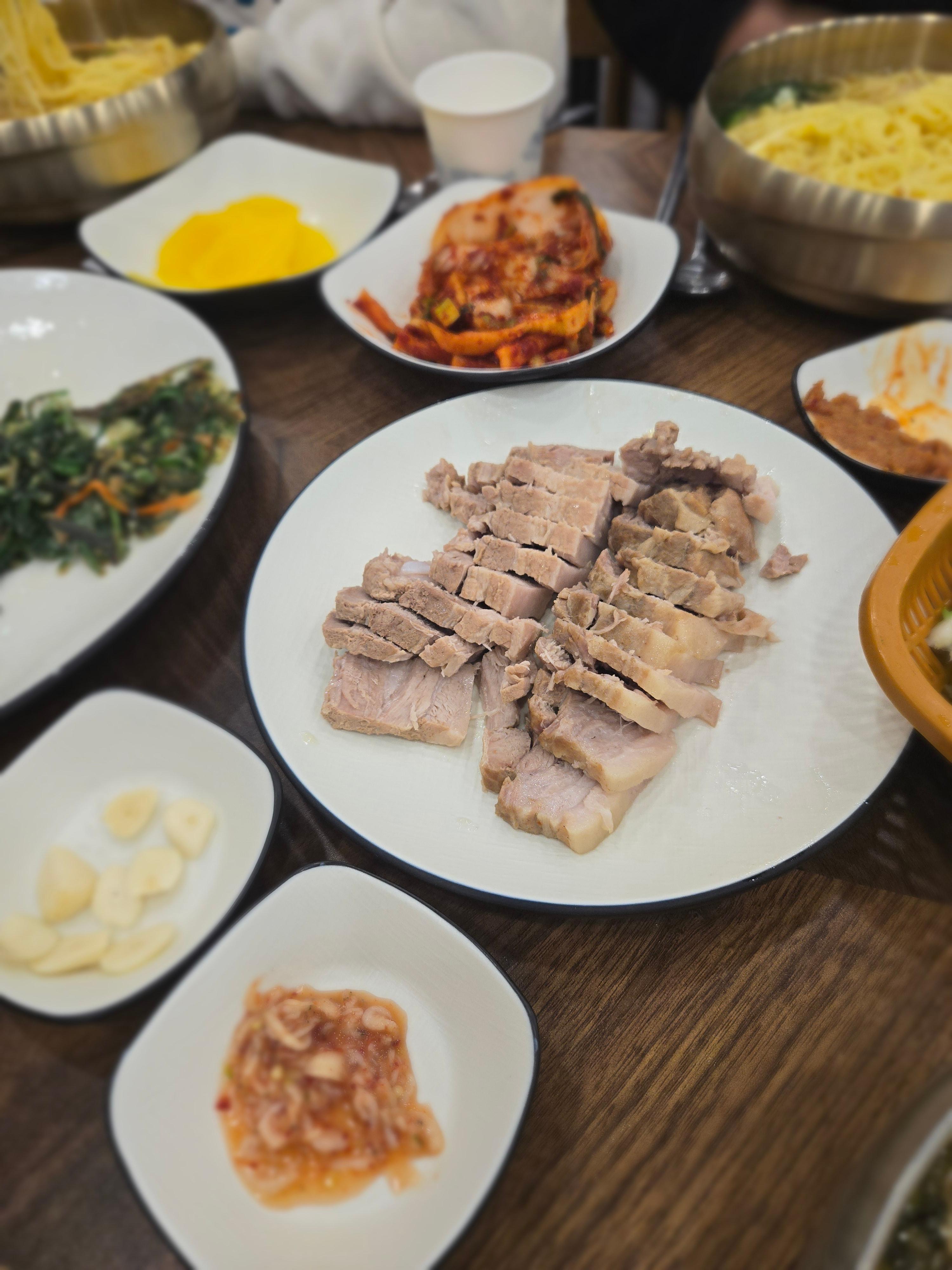 수육