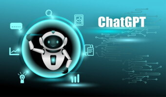 로봇이 여러 다양한 정보를 수집하는 것 같은 이미지와 ChatGPT라고 쓰여 있습니다.