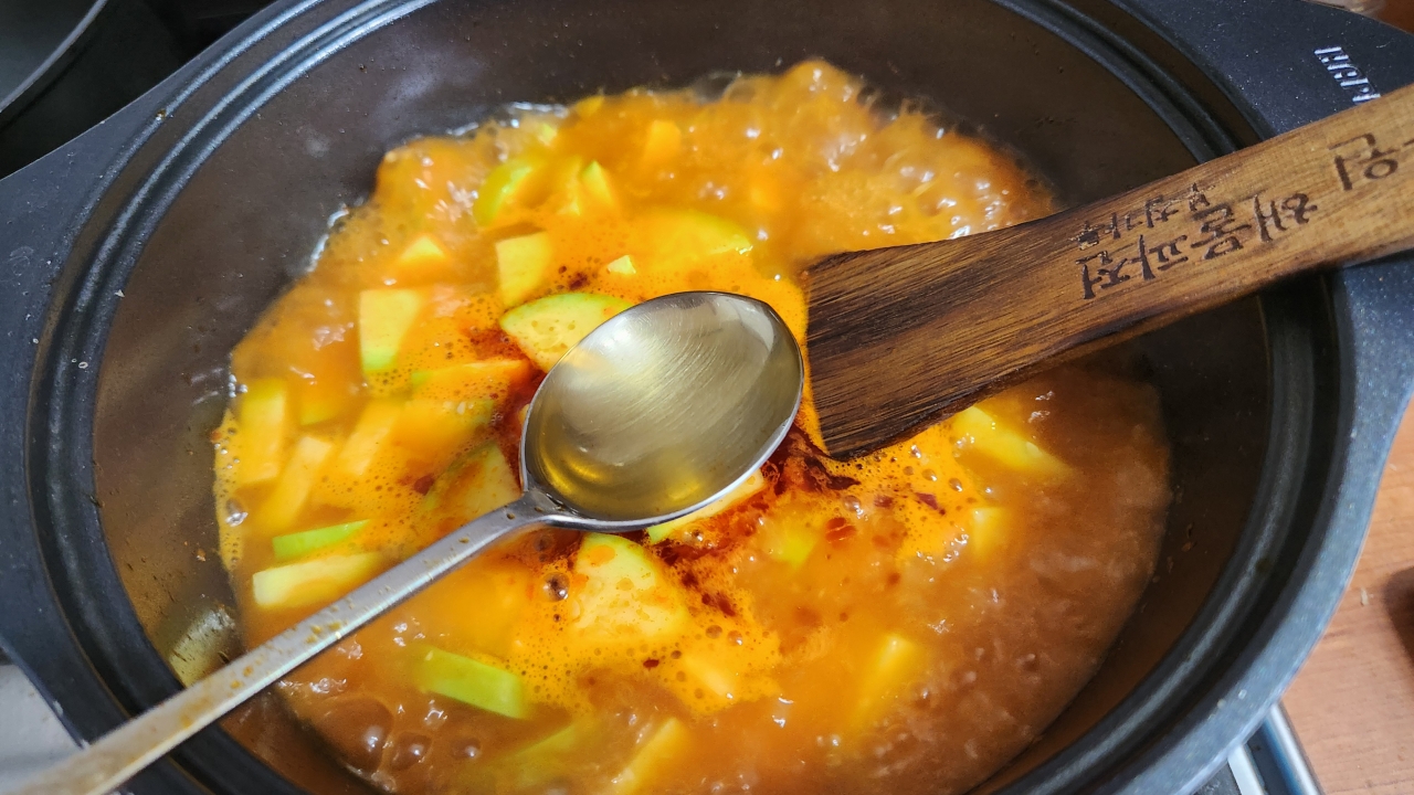 쌀쌀한 한겨울 단골 얼큰 찌개 메뉴 호박 감자 고추장 찌개 초간단 레시피 - undefined - undefined - 🥗 조리 시작 : 쌀쌀한 한겨울 단골 얼큰 찌개 메뉴 호박 감자 고추장 찌개 초간단 레시피 - undefined - undefined - 🥗 조리 시작 :