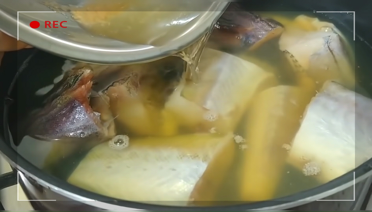 동태찌개 끓이는 사진103