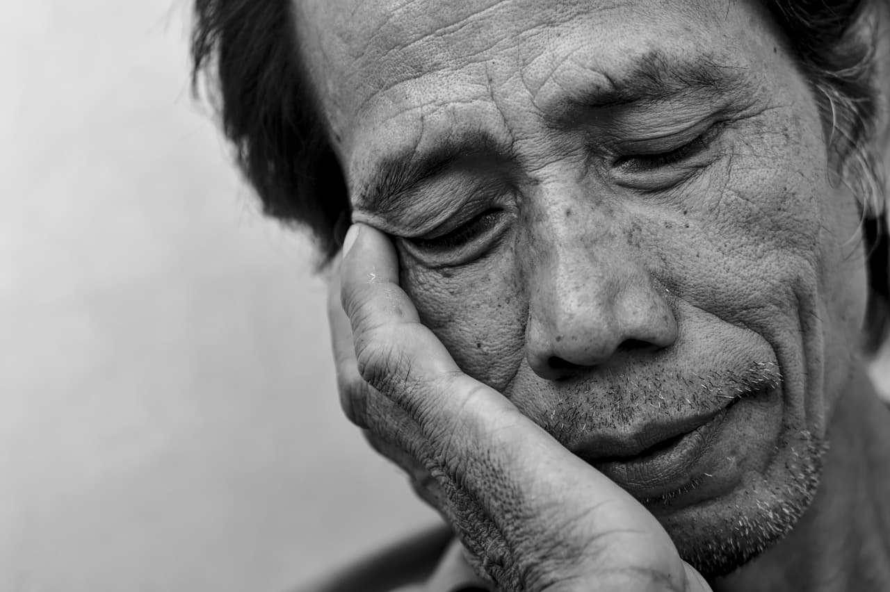 만성 불면증이 뇌 신경전달물질 시스템에 미치는 영향