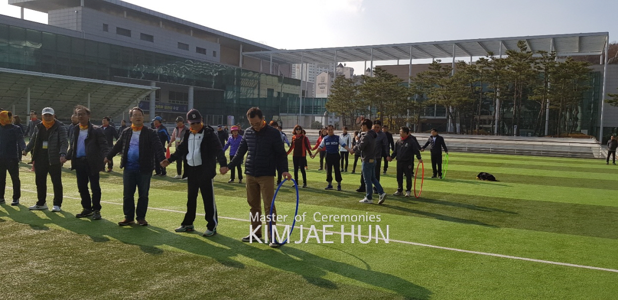  아파트관리 소장님 체육대회 프로그램 진행 레크레이션 사회자 이벤트회사