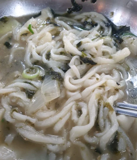 홍두깨 칼국수