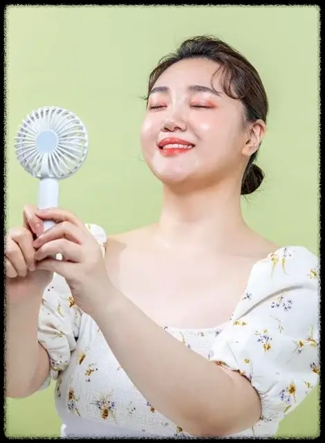  더위 피하려다가 건조해진 코 비강건조증 휴대용 선풍기 탓