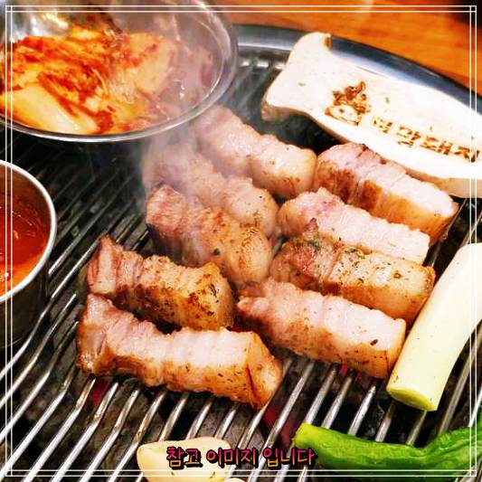  특별 방송 토요일은밥이좋아! 토밥좋아 720시간 숙성 흑돼지 X 참나무 훈연칩 초벌 제주 3미 소개에서 추천한 서귀포 중문관광단지 까망돼지 중문점 초벌숙성흑돼지 숙성흑돼지 맛집