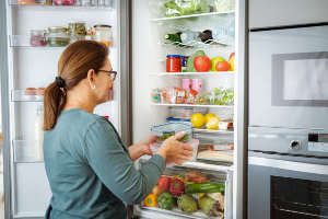 Master the Art of Using Your Refrigerator: Learn How to Extend the Shelf Life of Your Food.