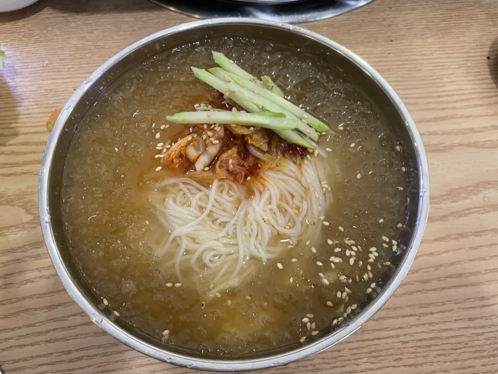 논현 청담 삼겹살 맛집 생김치오겹살 김치말이국수