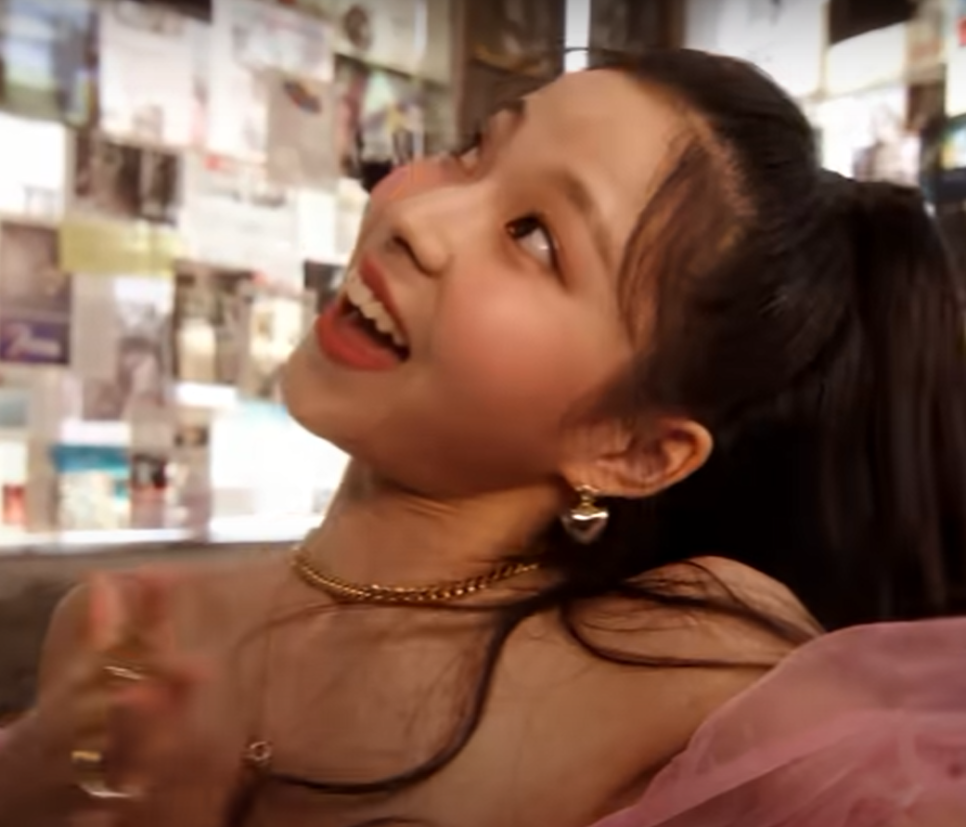 멤버 프로필 나이 본명 장규진 최윤진 김지우 JYP 규진 지니지우 신인 걸그룹 9