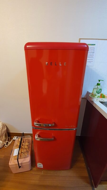 빨간색-냉장고