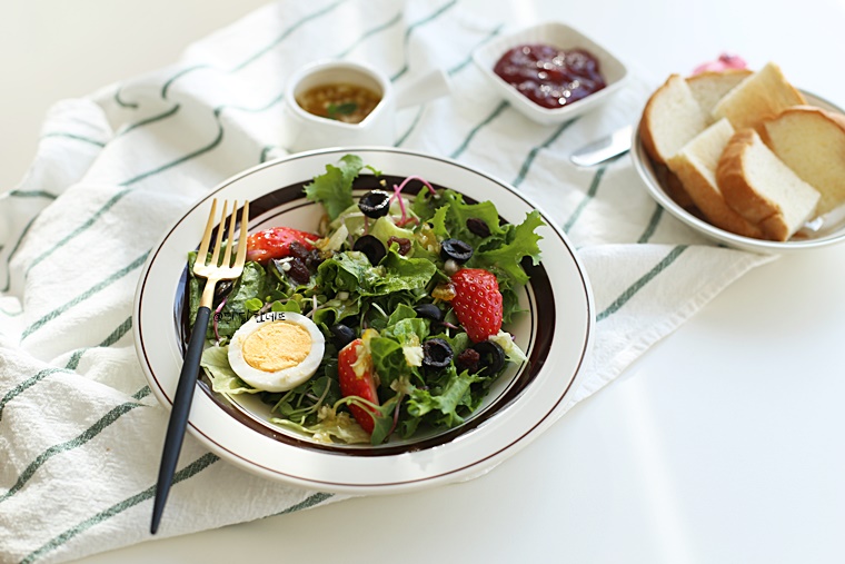 2가지 style로 알려드릴게요 유자드레싱만들기 유자청샐러드소스 17