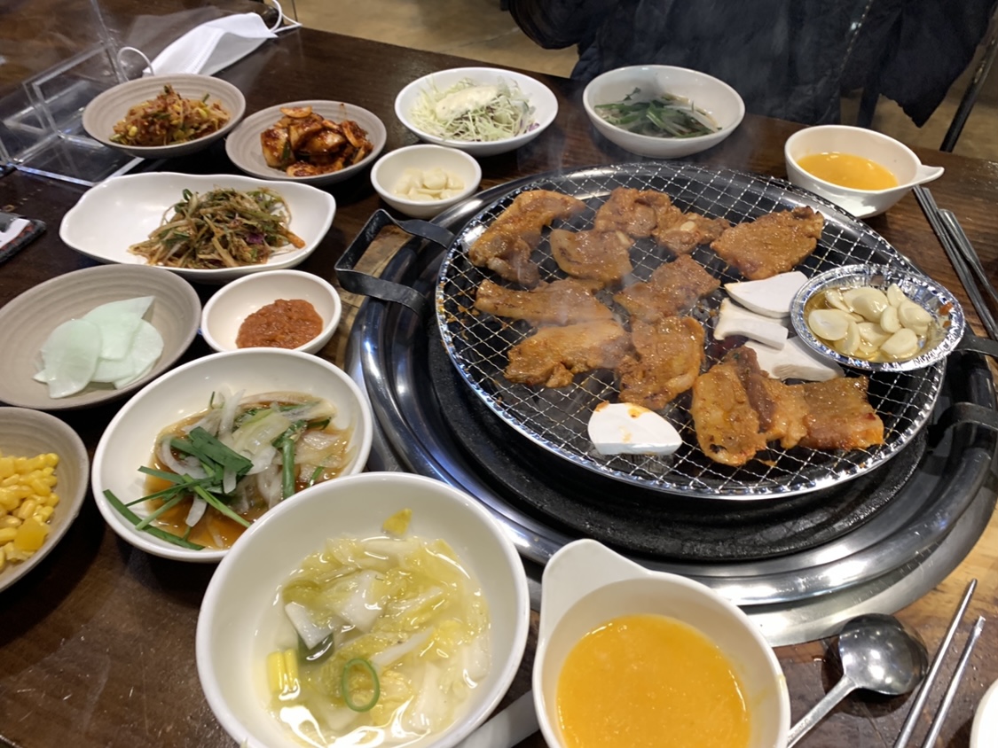양지말화로구이 고추장삼겹살