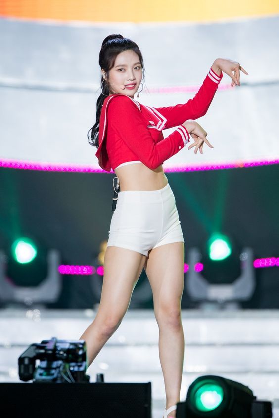 레드벨벳-조이-섹시-모먼트-가슴-가슴골-몸매-허벅지-엉덩이-엉밑-엉밑살-골반-노출-아이돌-red-velvet-joy-sexy-moment-boobs-thighs-butt-cleavage-idol-kpop