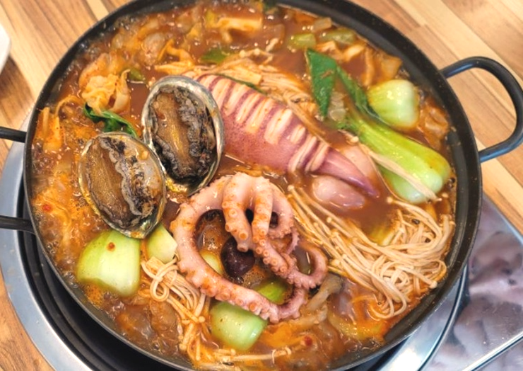해물-갈비-전골