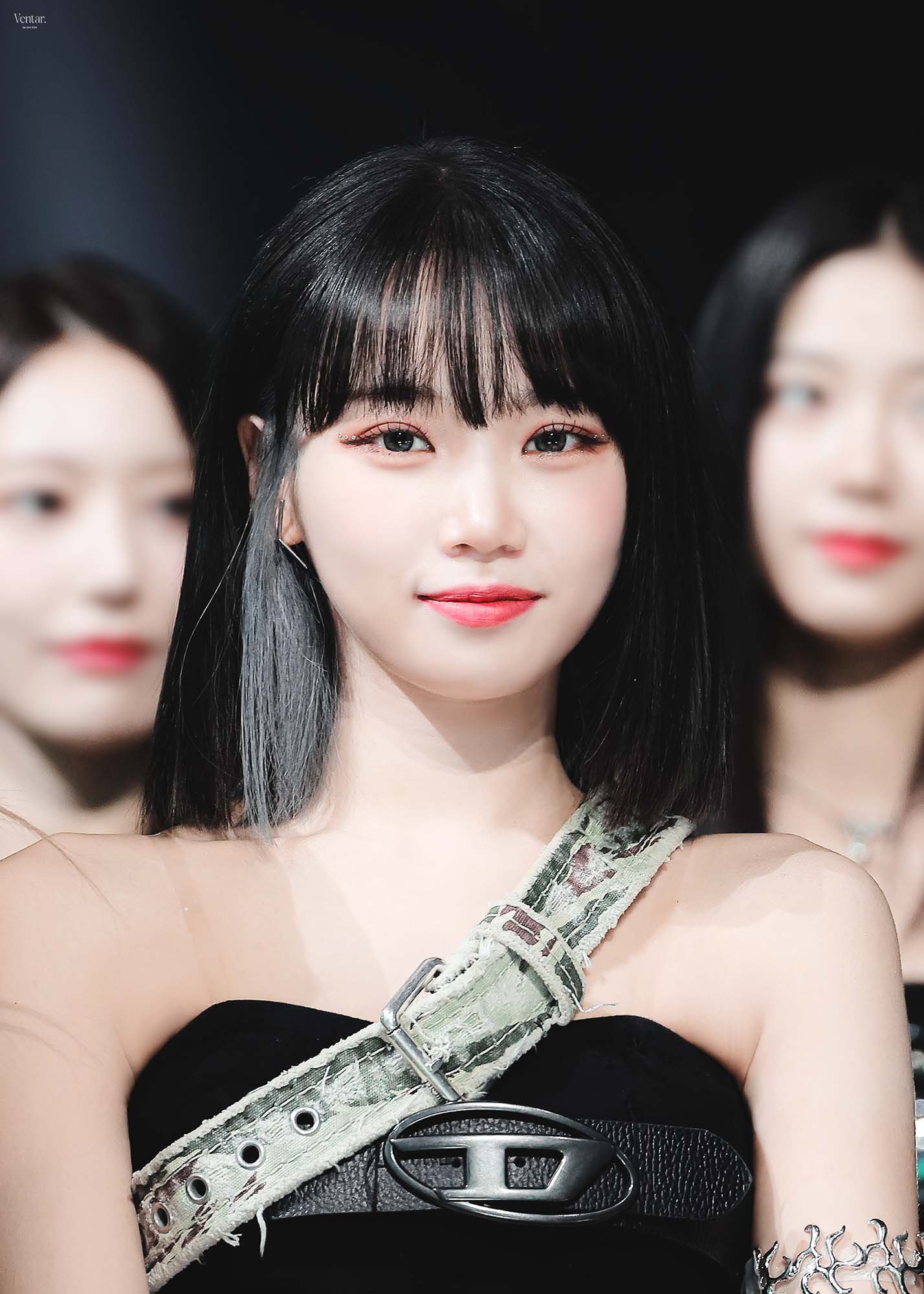  김채원 2022 MMA 무대 몸매쩌는 의상 움짤 mp4