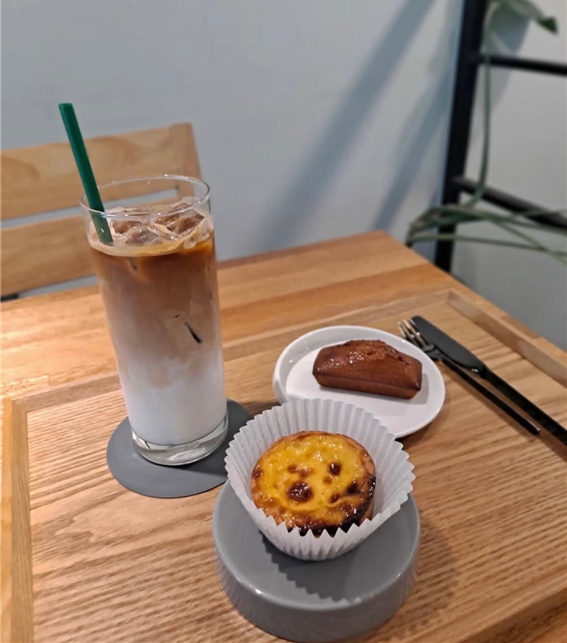 카페엔커피 이미지