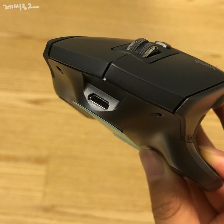 로지텍master2S마우스