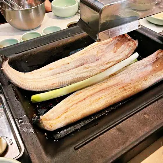 토밥 좋아 토요일은 밥이좋아 강남 논현 강화도 청정갯벌 장어구이 맛집