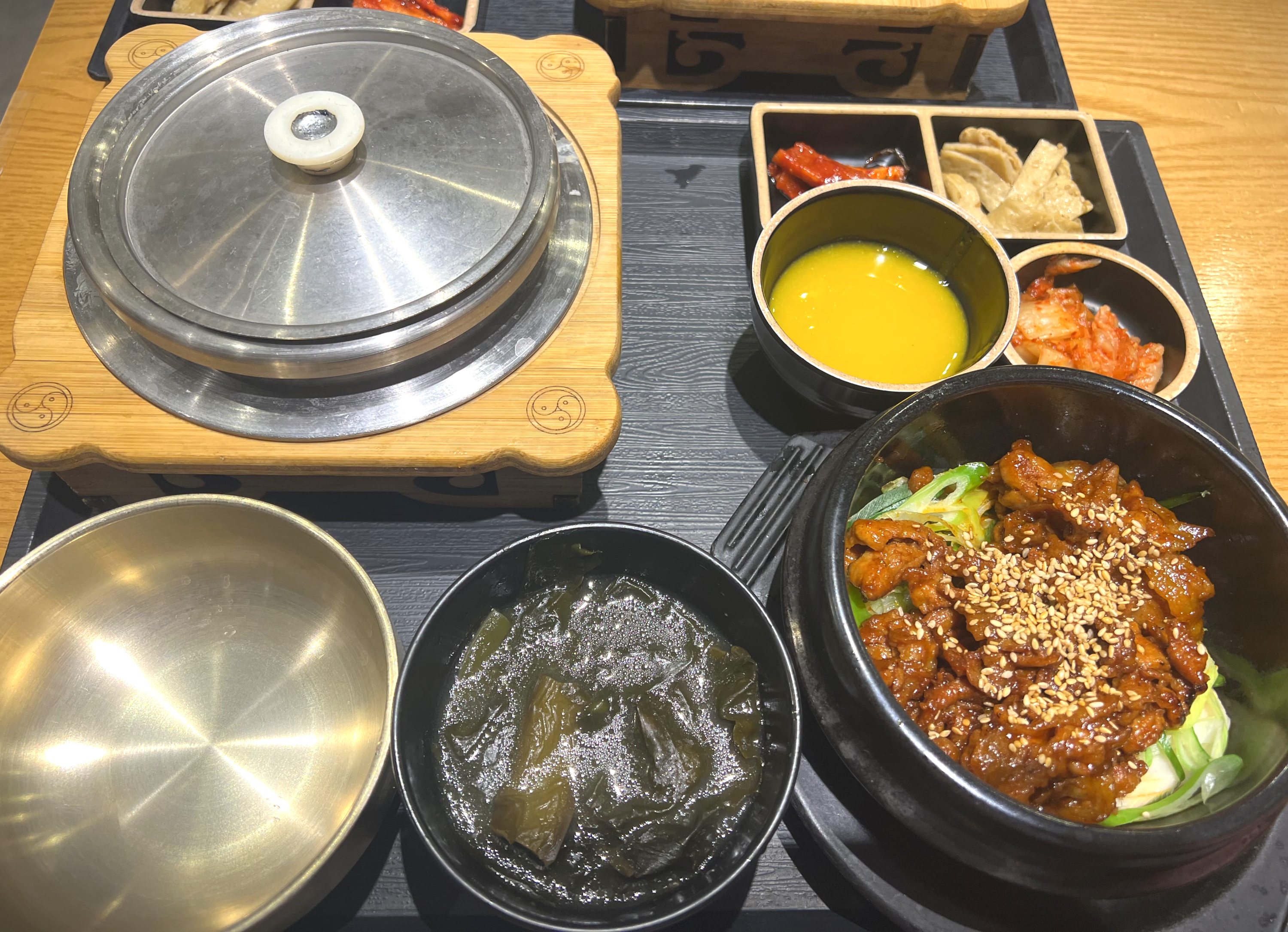  가마솥밥과 함께하는 1인 반상 요리! 반궁 NC백화점 서면점 내돈내산 후기