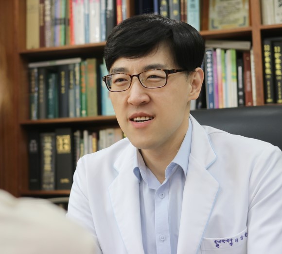 밤에 저리고 아파요 18