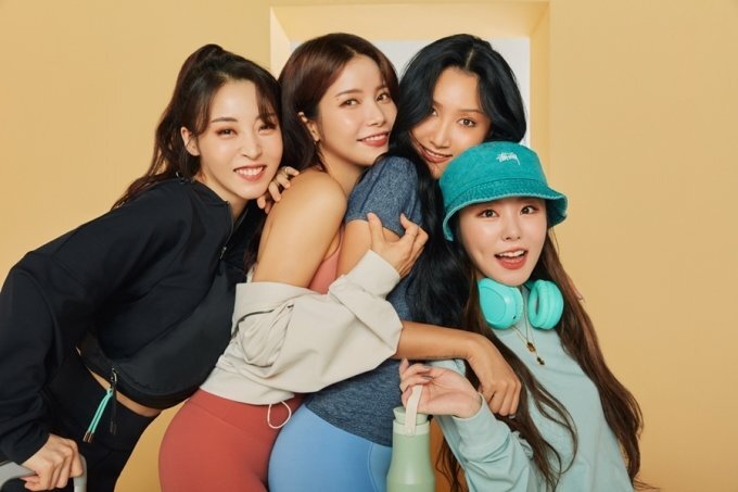  몇몇 걸그룹들의 데뷔 전 그룹명 후보