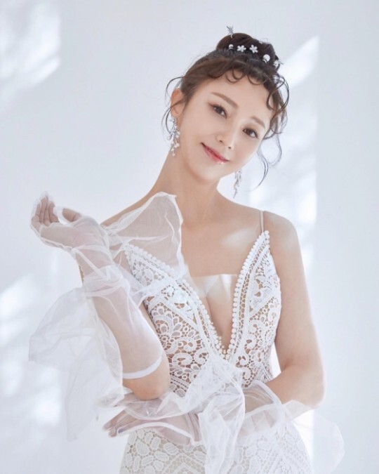  송요훈 안혜경 촬영 감독 결혼식 사회 송중기 이효리 방송인 의리