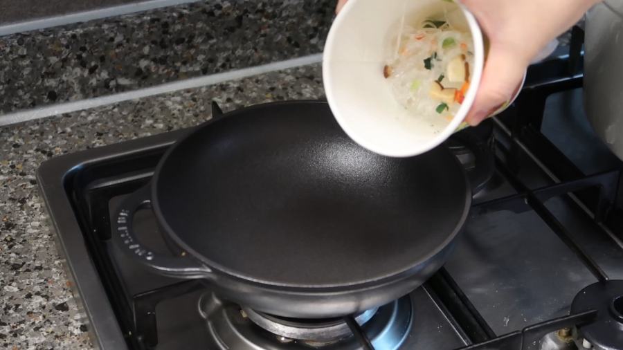 누룽지 간장찜닭 컵누들 매콤찜닭맛 활용 황금레시피